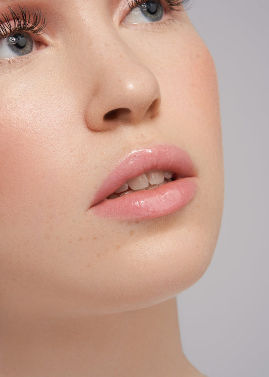 Beauty in 2026: Why Makeup Is Starting to Feel Better Than Ever