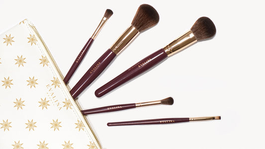 What Makeup Brushes Should You Have in Your Kit?