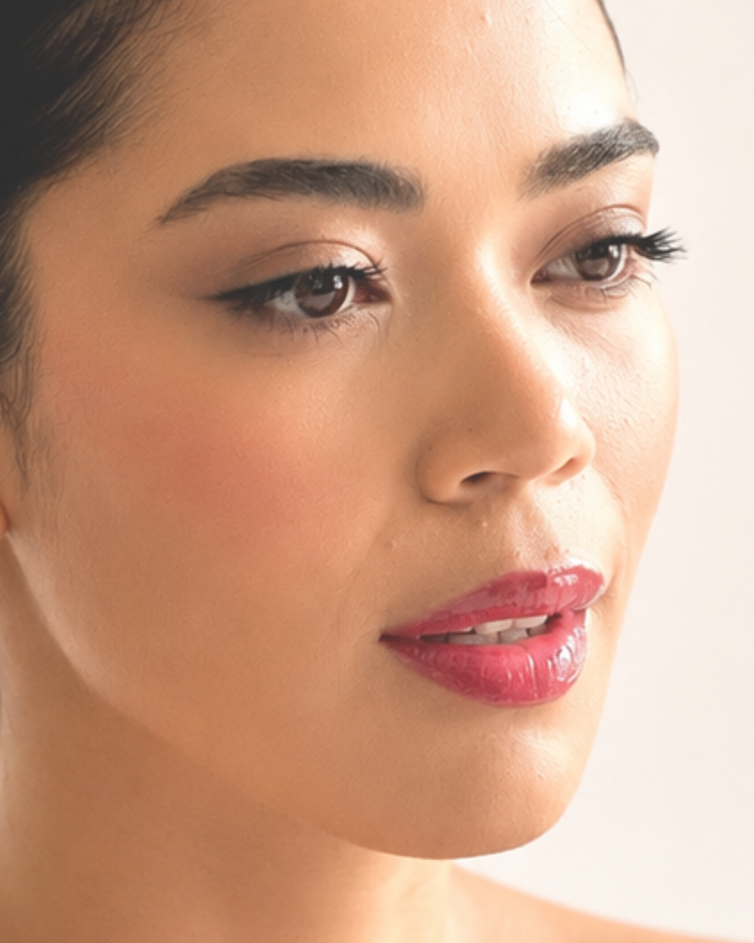Moisturizing Lip Gloss